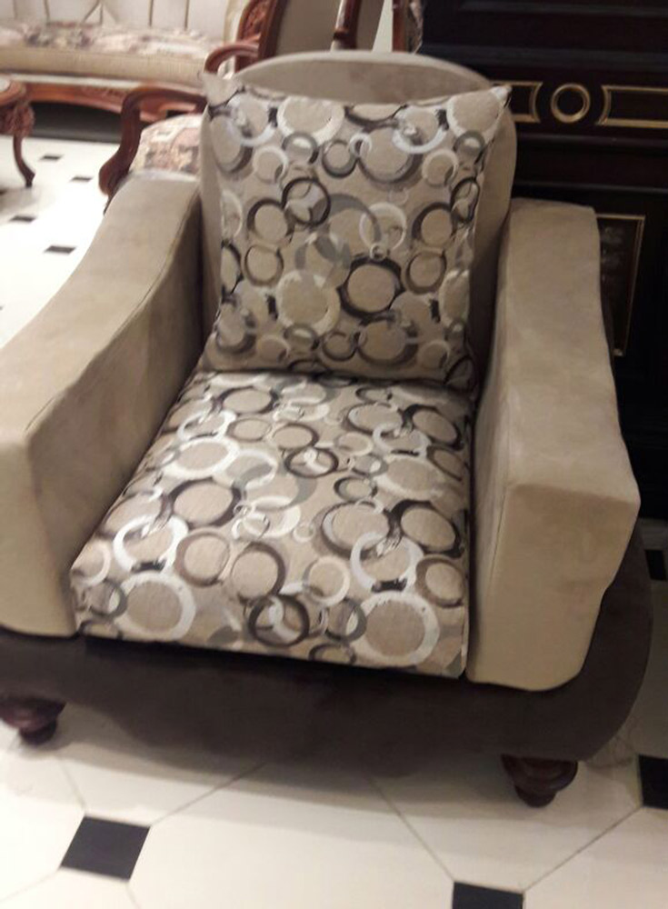 Living Room Furniture CL092 - Image 2